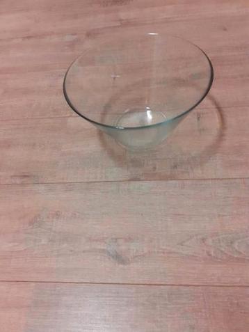 Merk vaas, glas  K.HombergM.Homberg  ea glas blauwe schaal  beschikbaar voor biedingen
