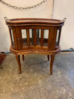 Kast twee notenhouten thee kastjes erg mooi, Antiek en Kunst, Antiek | Meubels | Kasten, Ophalen of Verzenden