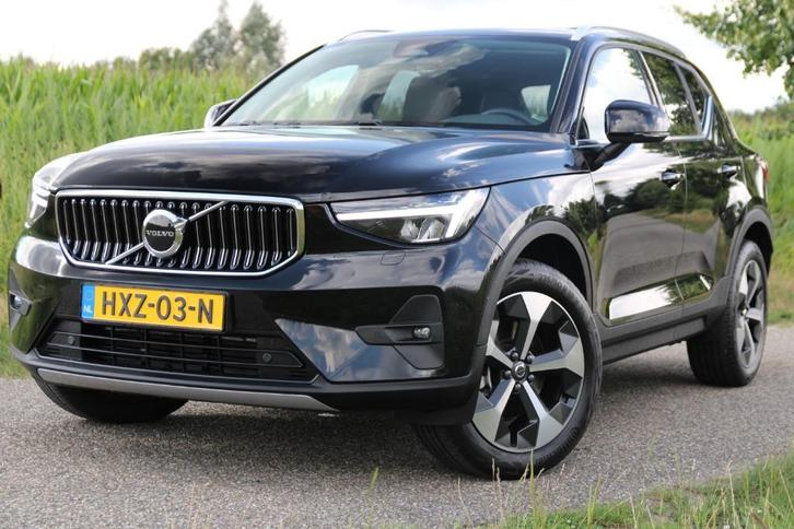 Volvo XC40 B4 CORE AUT,2023,Zwart,Pano,Leder,Google,Keyless, Auto's, Volvo, Bedrijf, Te koop, XC40, ABS, Achteruitrijcamera, Adaptieve lichten