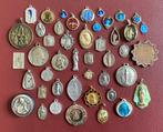 45 religieuze medailles Katholiek emaille,zilver enz, Ophalen of Verzenden, Gebruikt, Christendom | Katholiek