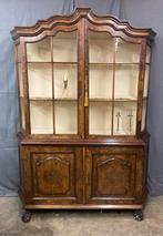 Antieke 18e eeuwse Vitrinekast, Antiek en Kunst, Antiek | Meubels | Kasten, Ophalen of Verzenden