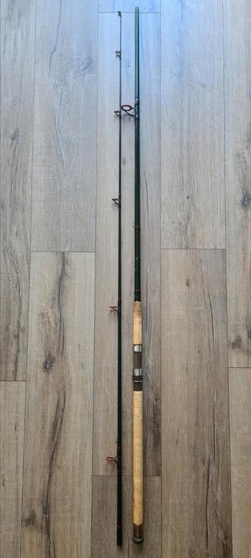 Kunnan Lavis hengel beschikbaar voor biedingen