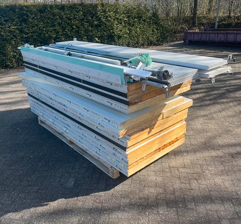 Koelcel met overheaddeur, 4x3m, Doe-het-zelf en Verbouw, Isolatie en Afdichting, Gebruikt, Muurisolatie, Dakisolatie, Hardschuim (Pir)