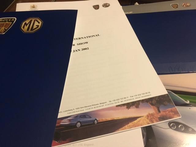 MG Rover incl ZR, ZS, ZT, TF en 75 persmap '01 '02 '05, Boeken, Auto's | Folders en Tijdschriften, Overige merken, Ophalen of Verzenden