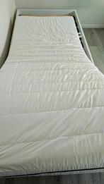 single bed mattress+mattress protector and cover, Ophalen of Verzenden, Zo goed als nieuw, Tweepersoons, 200 cm