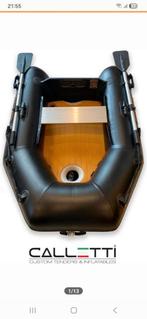 Rubberen opblaasboot met Motor, Watersport en Boten, Kano's, Ophalen, Opblaasbaar, Drie personen of meer, Overige typen