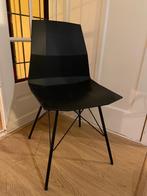 TE KOOP 4 zwarte stoelen, Metaal, Vier, Gebruikt, Zwart