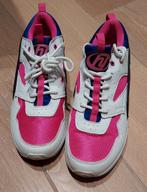 Hanyu Sneakers met Wieltjes - Maat 39, Hanyu, Wit, Ophalen of Verzenden, Sneakers of Gympen