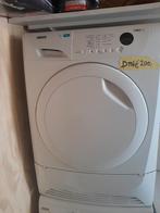 D114 condensdroger, Witgoed en Apparatuur, Wasdrogers, Ophalen, 6 tot 8 kg, Zo goed als nieuw, 85 tot 90 cm