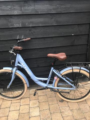 Mooie kinderfiets beschikbaar voor biedingen