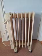 electrische radiator., Doe-het-zelf en Verbouw, Verwarming en Radiatoren, Ophalen, 30 tot 80 cm, Gebruikt, Radiator