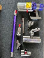 Dyson V10 Animal stofzuiger met accessoires te koop ‼️‼️, Gebruikt, Stofzuiger, Ophalen of Verzenden, Reservoir