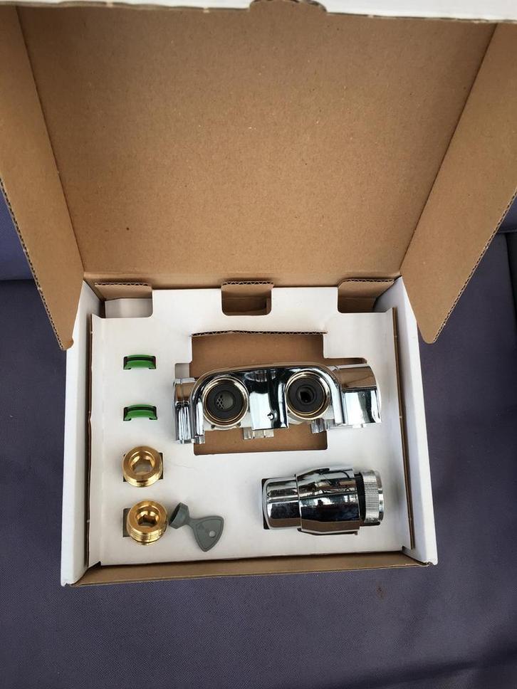 NIEUW designradiatorknop/onderblokken/stopkraan, Doe-het-zelf en Verbouw, Verwarming en Radiatoren, Nieuw, Overige typen, 800 watt of meer