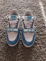Schoenen louis vuiton 42, Blauw, Ophalen of Verzenden, Louis Vuitton, Sneakers of Gympen