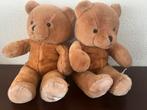 Twee schattige bruine teddyberen van de Bijenkorf, Verzamelen, Beren en Cherished Teddies, Ophalen of Verzenden, Zo goed als nieuw