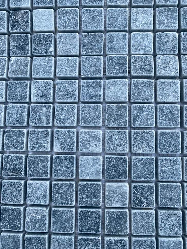 43,60 m2 mozaiek getrommeld marmer 15 euro per m2 bluestone, Doe-het-zelf en Verbouw, Tegels, Nieuw, Vloertegels, Keramiek, 60 cm of meer