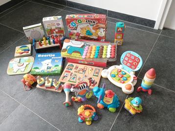 Baby-/kinderspeelgoed  beschikbaar voor biedingen
