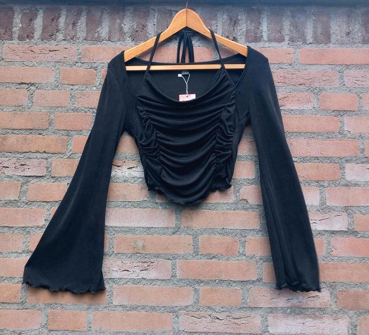 Zwarte gothic cropped top met wijde mouwen Maat S / 36, Kleding | Dames, Tops, Nieuw, Maat 36 (S), Zwart, Lange mouw, Ophalen of Verzenden