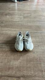 Witte yeezy maat 35,5, Ophalen, Zo goed als nieuw, Wit