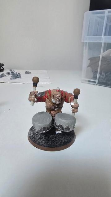 Mordor Troll Drummer - Lord of the Rings Figuur beschikbaar voor biedingen