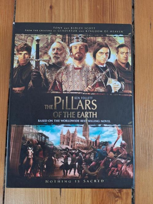 Blu-ray box Pillars of the Earth, Cd's en Dvd's, Blu-ray, Zo goed als nieuw, Avontuur, Boxset, Ophalen of Verzenden