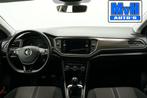 Volkswagen T-Roc 1.0 TSI Style 140PK|PANO|LED|TREKH|STOELVER, Voorwielaandrijving, Stof, Gebruikt, Euro 6