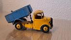 Dinky Toys Bedford tipper truck no. 410, 1950's, Ophalen of Verzenden, Gebruikt, Bus of Vrachtwagen, Dinky Toys