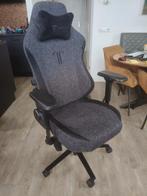 Gaming chair, Huis en Inrichting, Bureaustoelen, Ophalen, Zwart, Zo goed als nieuw, Bureaukruk