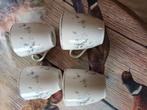 4 mokken Janneke Brinkman, Huis en Inrichting, Keuken | Servies, Ophalen of Verzenden, Zo goed als nieuw, Overige stijlen, Kop(pen) en/of Schotel(s)