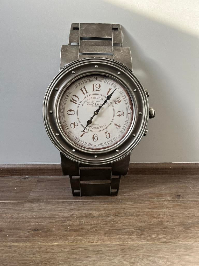 Wandklok, Ophalen, Zo goed als nieuw, Wandklok