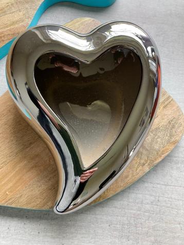 HART ZILVER GEGLAZUURD PLANTENSCHAAL MIDDEL 22 CM Nieuw beschikbaar voor biedingen