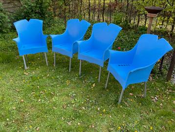 Design stoelen Bijzondere stoel Form van Volker Hundertmark beschikbaar voor biedingen