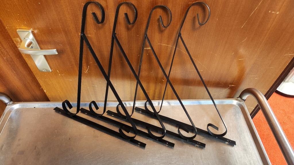Set van 4 zwarte plantenhangers, Ophalen
