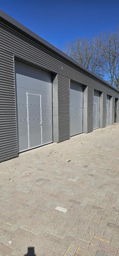Garageboxen te huur in Leeuwarden, Zakelijke goederen, Bedrijfs Onroerend goed, Opslag of Loods, Huur