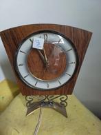 9466) mooie oude houten klok, Antiek en Kunst, Antiek | Klokken, Ophalen of Verzenden