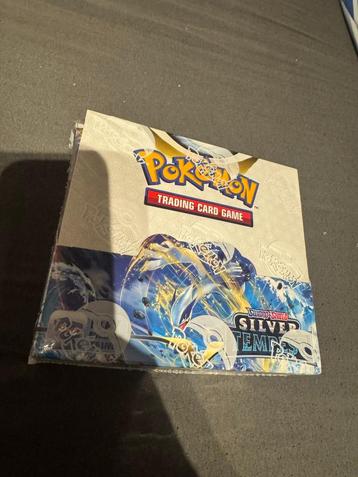 Pokemon TCG: Silver Tempest Booster box beschikbaar voor biedingen