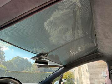 zonnescherm (sunshade) voor de Tesla Model X beschikbaar voor biedingen
