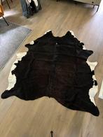 Groot vloerkleed koeienhuid, Ophalen, 200 cm of meer, Zo goed als nieuw, Overige vormen