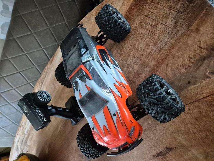 Rc auto Absima truggy 1:10, Hobby en Vrije tijd, Modelbouw | Radiografisch | Auto's, Zo goed als nieuw, Auto offroad, Elektro
