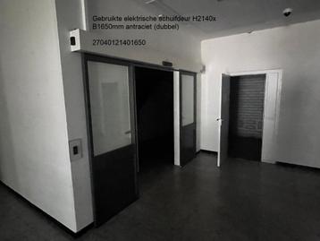 Elektrische schuifdeuren beschikbaar voor biedingen