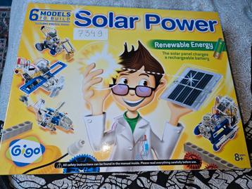 Nieuw! Techniekdoos solar power. beschikbaar voor biedingen