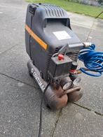 Contimac Compressor 220V - Goed Werkend!, Doe-het-zelf en Verbouw, Compressors, Ophalen, Mobiel, Gebruikt, 6 tot 10 bar