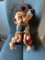 Laaf op toilet, Verzamelen, Ophalen of Verzenden, Zo goed als nieuw, Beeldje of Poppetje