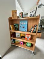 Dubbelzijdige boekenkast op wieltjes, Huis en Inrichting, Kasten | Boekenkasten, 50 tot 100 cm, 25 tot 50 cm, Ophalen of Verzenden