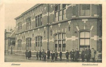 (300-377-005) Alkmaar Handelsschool beschikbaar voor biedingen