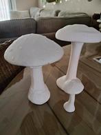 Witte stenen paddestoelen, Ophalen of Verzenden, Zo goed als nieuw