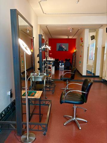 TE HUUR - OVERNAME beschikbaar voor biedingen