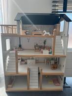 Petite amélie poppenhuis+ sylvanian poppetjes, Ophalen of Verzenden, Zo goed als nieuw