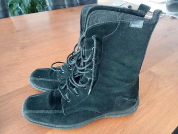 Vintage zwarte Esprit schoenen, suède, maat 39 beschikbaar voor biedingen