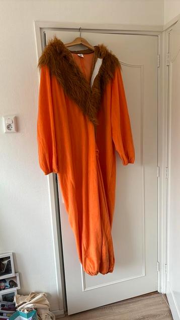  Leeuwenpak onesie – maat M – carnaval/ Koningsdag! beschikbaar voor biedingen